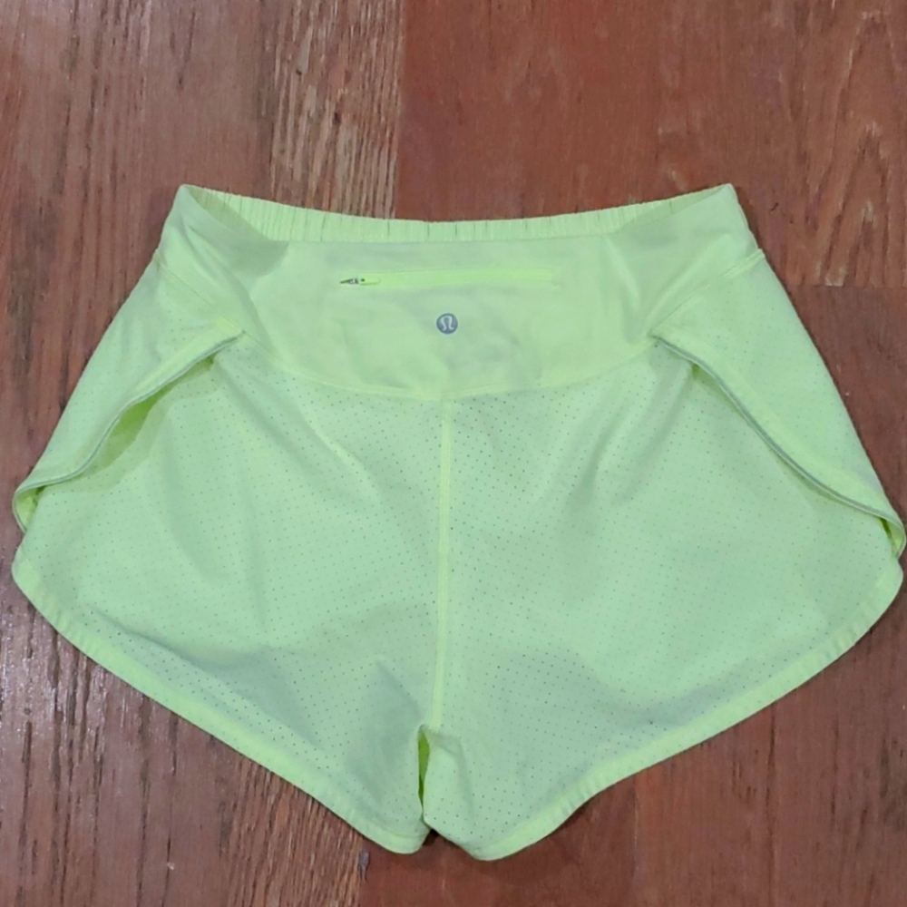 🍋Lululemon shorts sz8